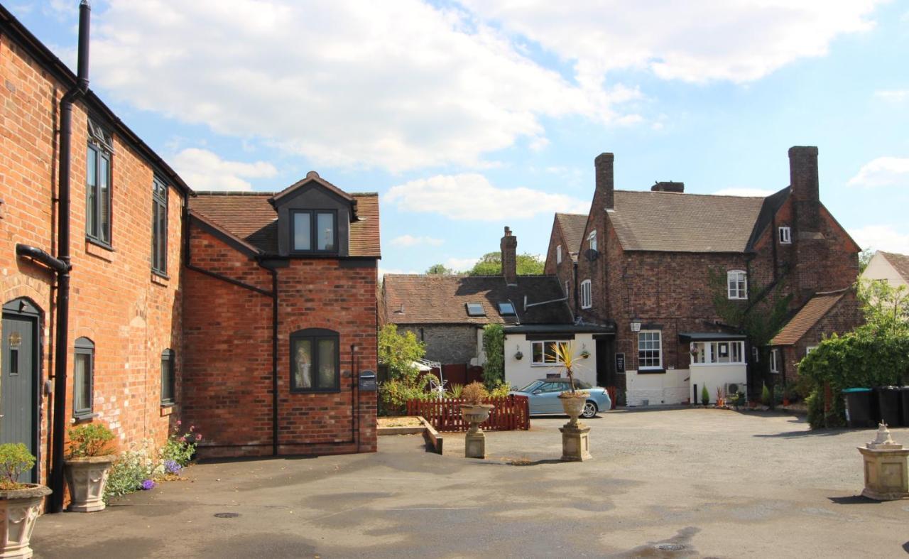 1 Fox Studios Much Wenlock Bagian luar foto